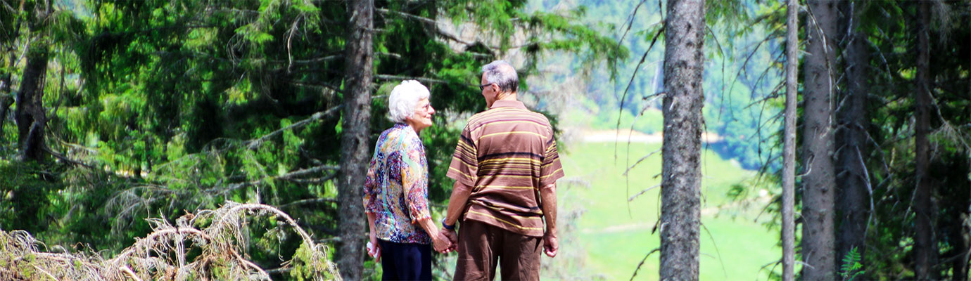 Older couple using CBD for arthritis before going on walk