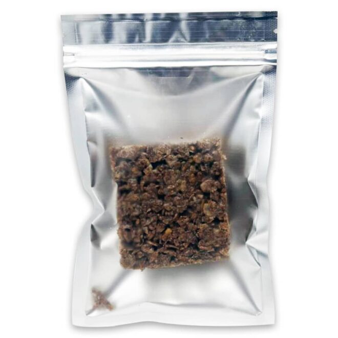 Back packaging of Delta 8 THC Cocoa Bar edible treats sold online and in store by Simple Garden.